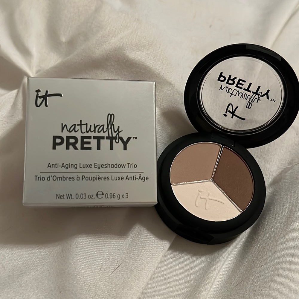 It Cosmetics Naturally Pretty Eye Shadow